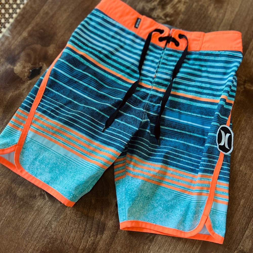 Hurley Board Shorts Swim Trunk Shorts Boys 7 - Like New “Peter Striped”